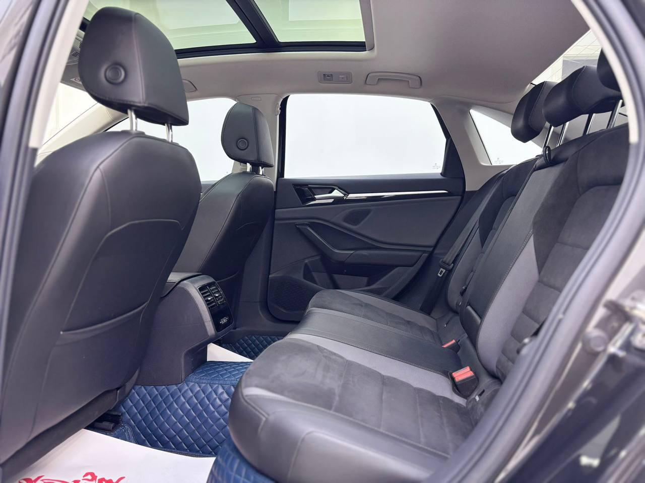 Volkswagen SAGITAR 6