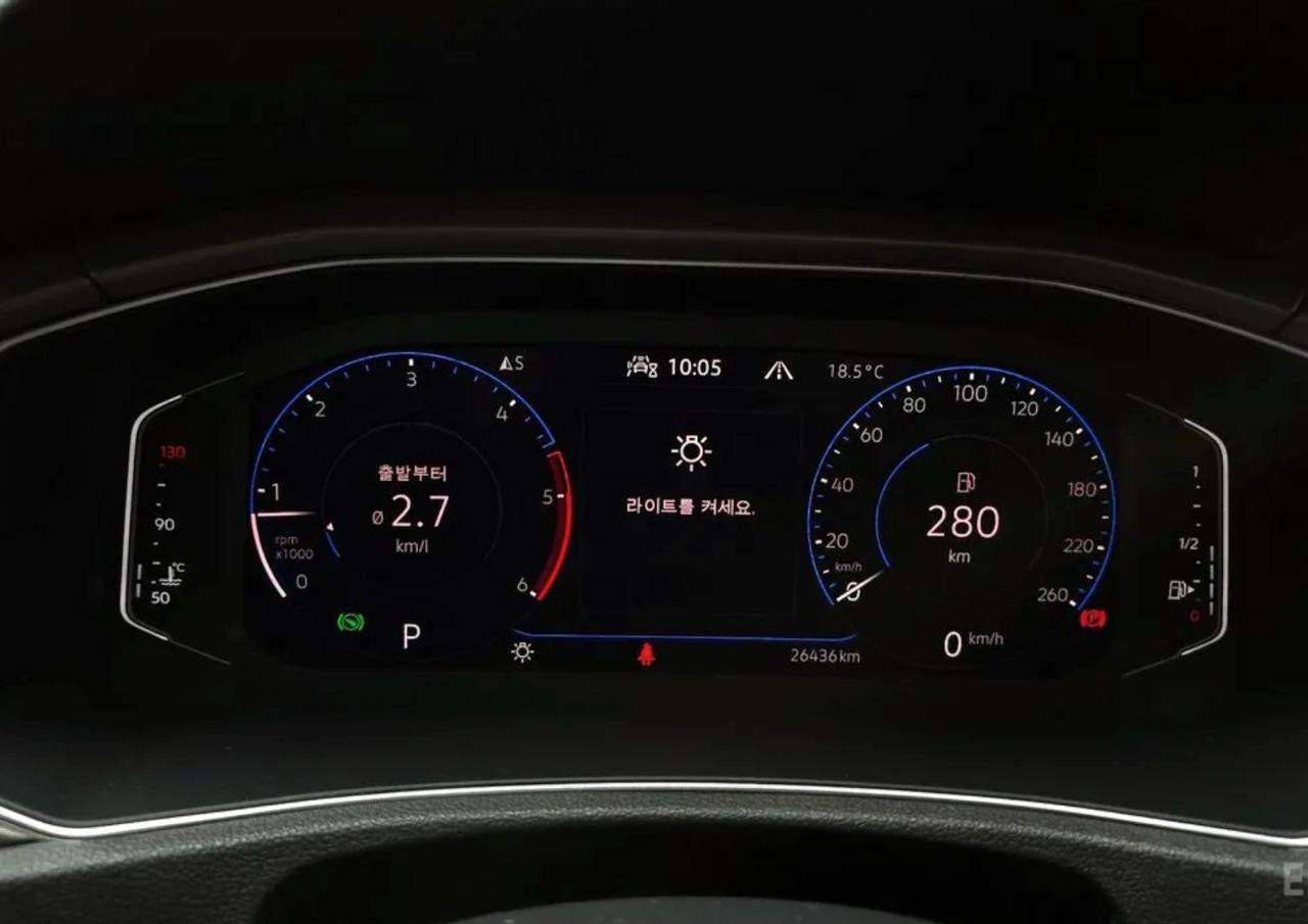 Volkswagen T-ROC 6