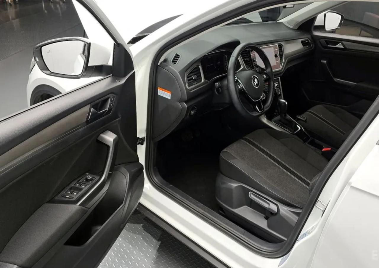 Volkswagen T-ROC 7