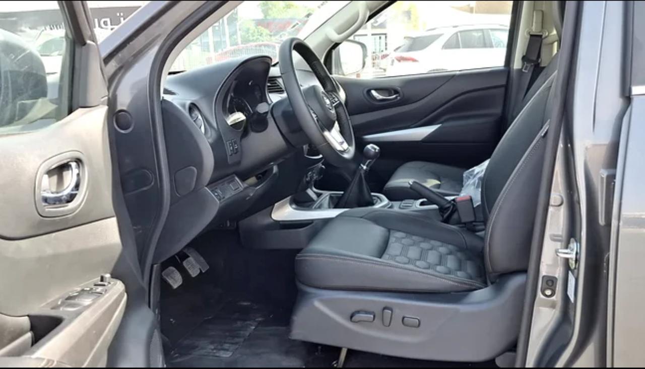 Nissan NAVARA 6