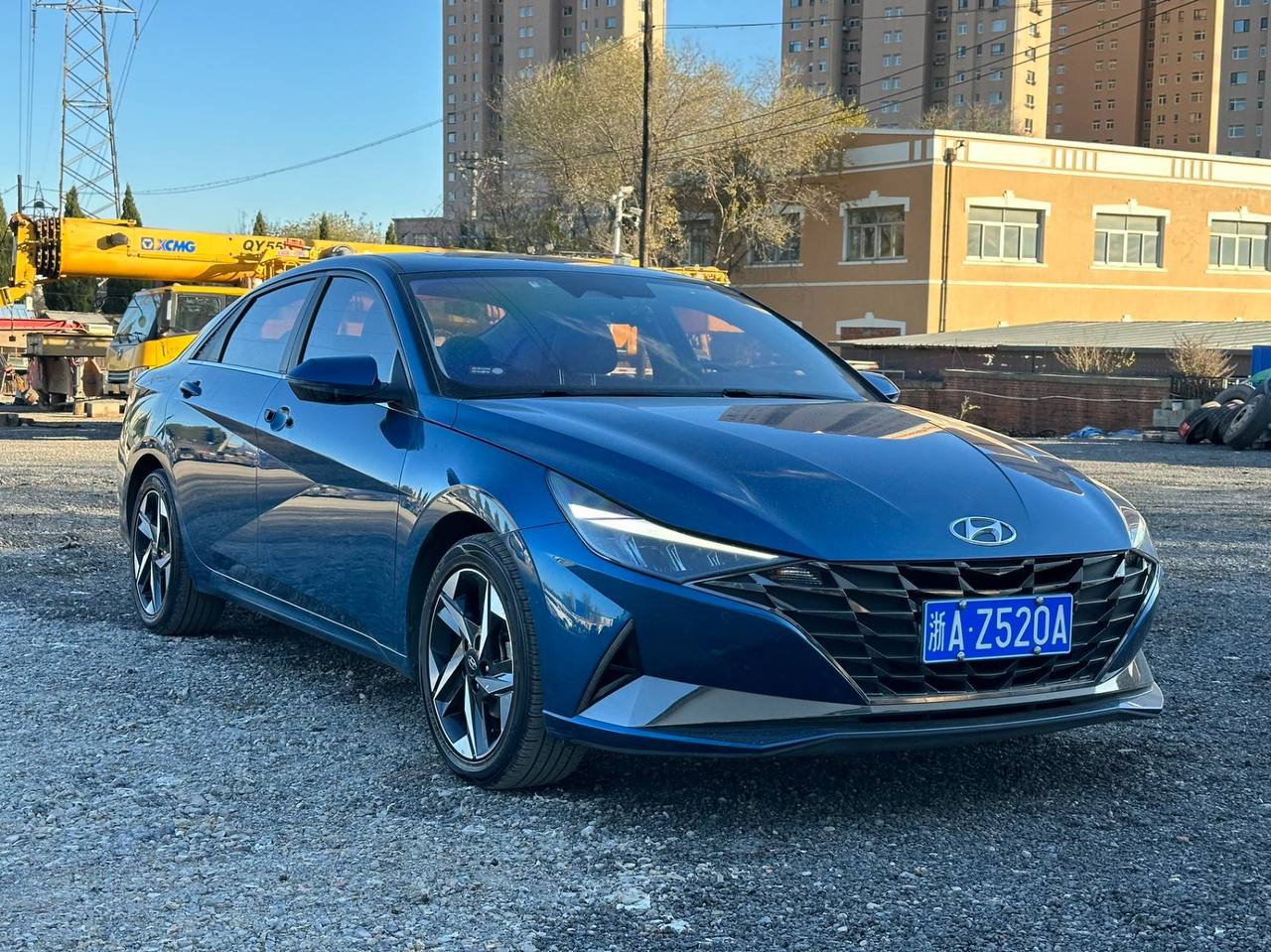 Hyundai ELANTRA