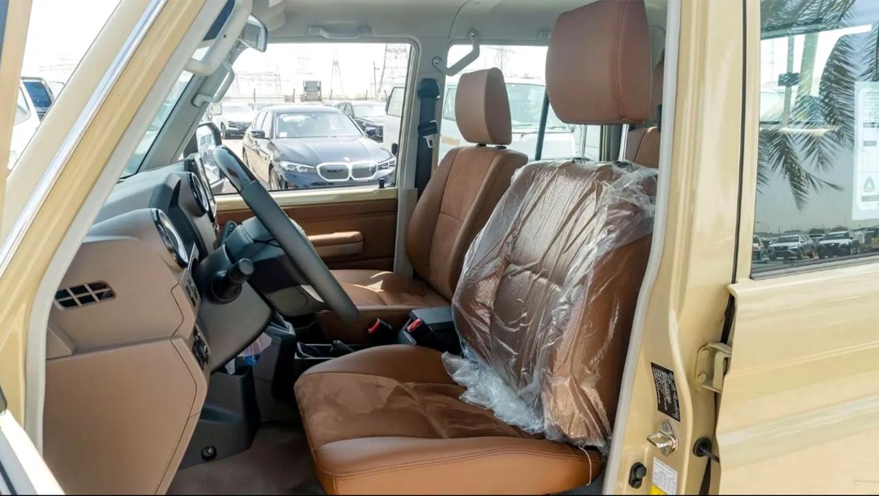 Toyota LAND CRUISER 5
