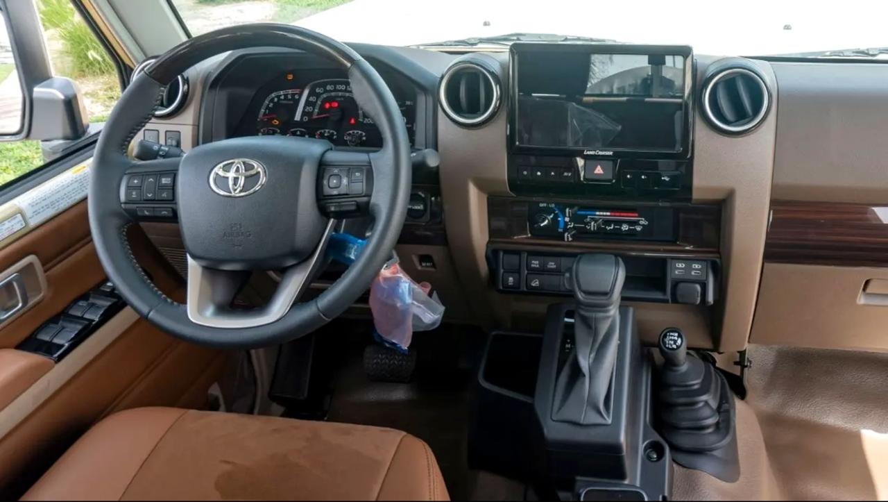 Toyota LAND CRUISER 6