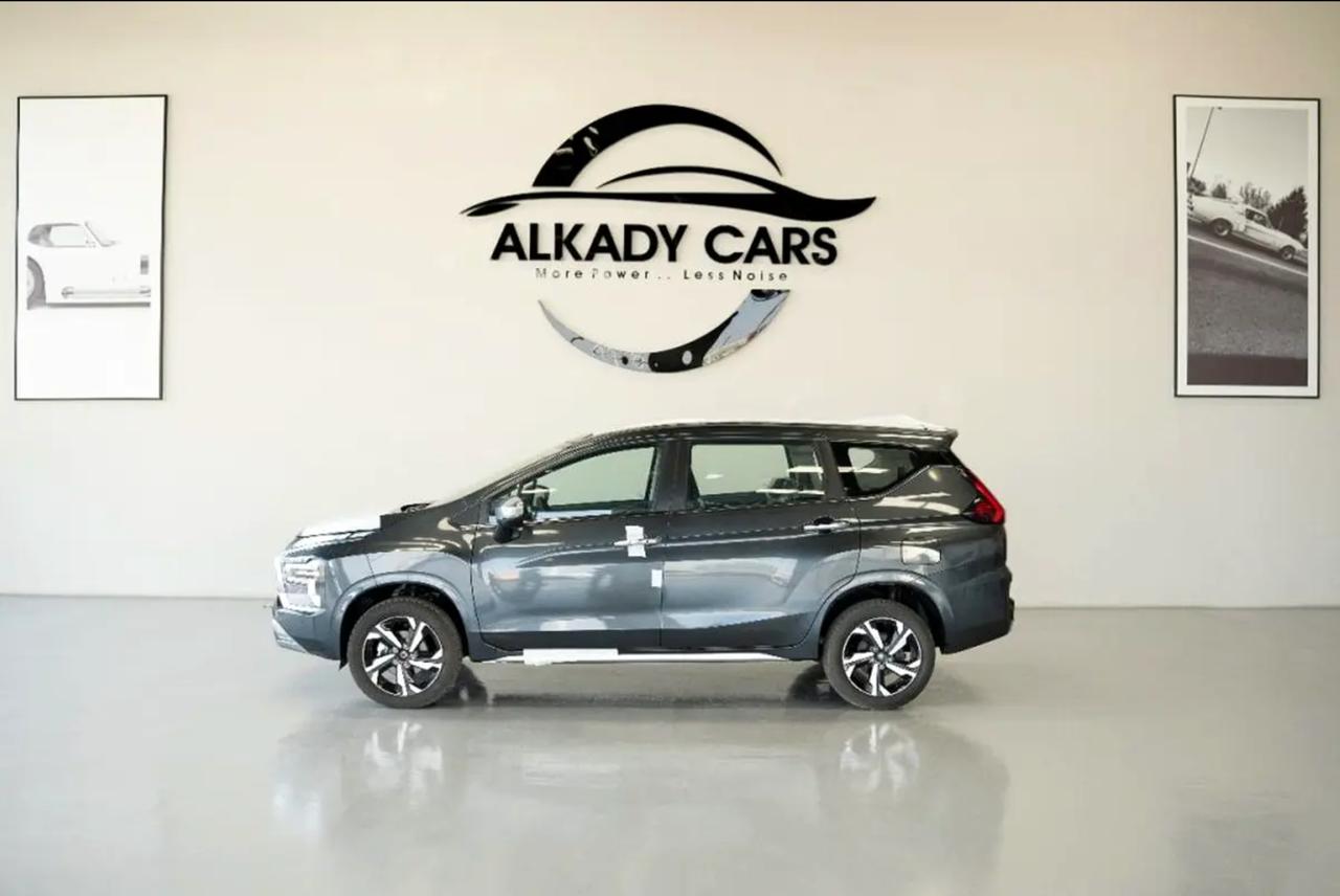 Mitsubishi XPANDER 2