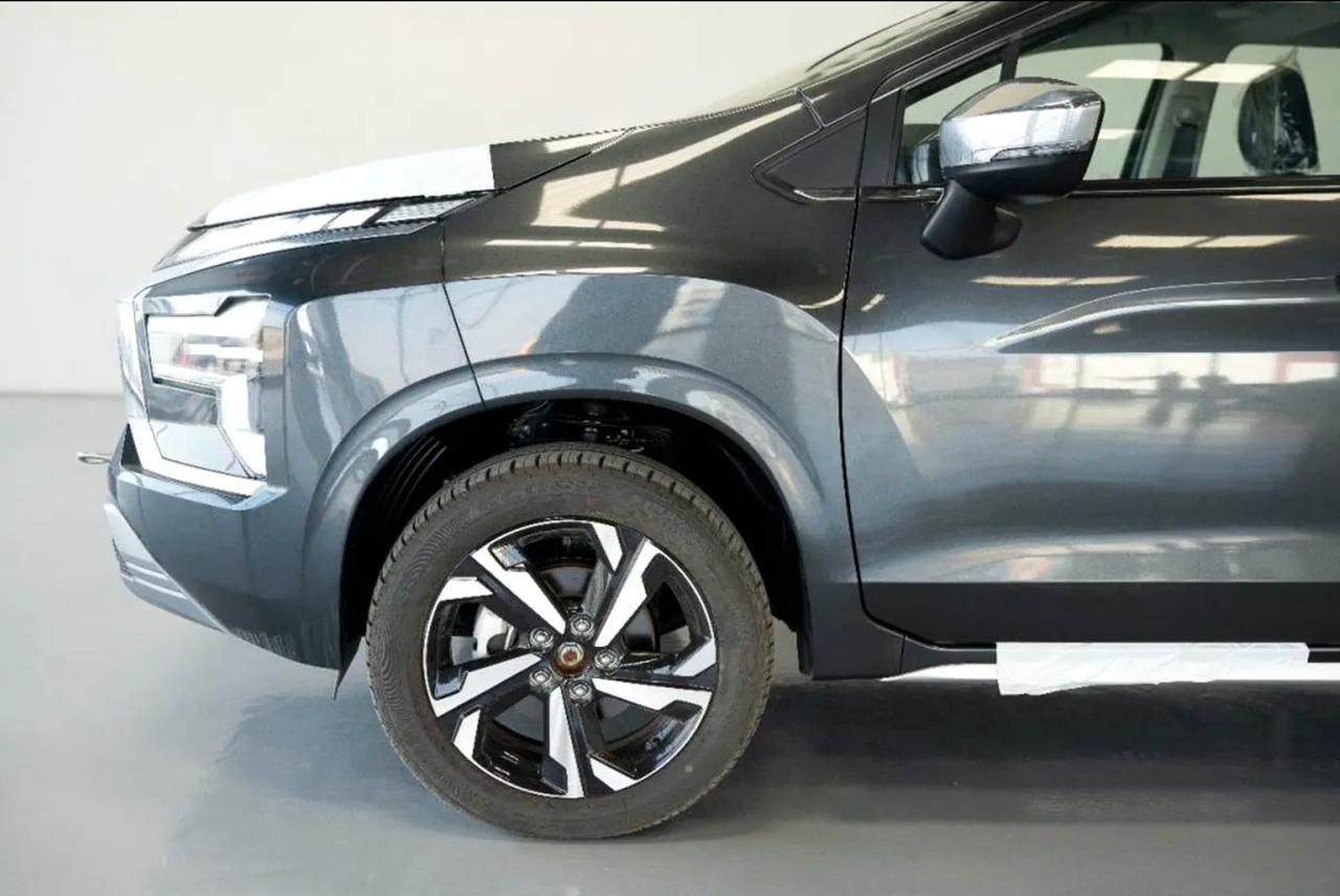 Mitsubishi XPANDER 3
