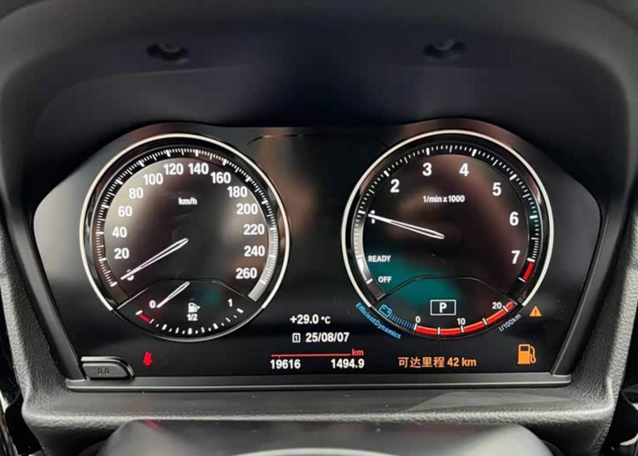 BMW 1 Series 6