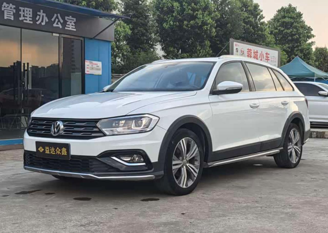 Volkswagen C-TREK практичный универсал для города и путешествий Го