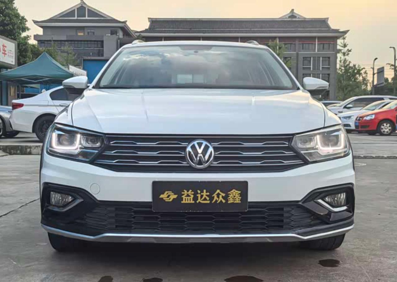 Volkswagen C-TREK 3