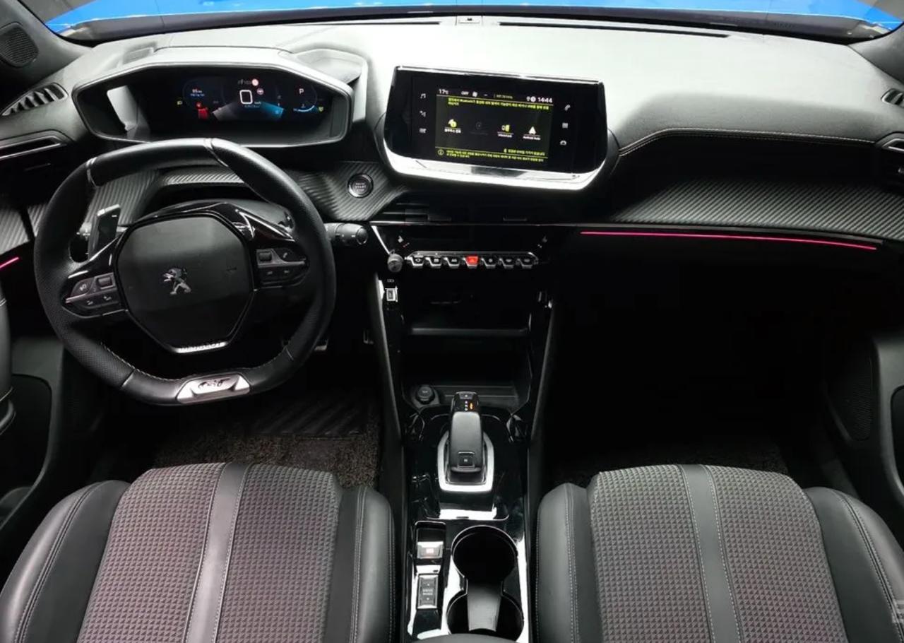 Peugeot 2008 3