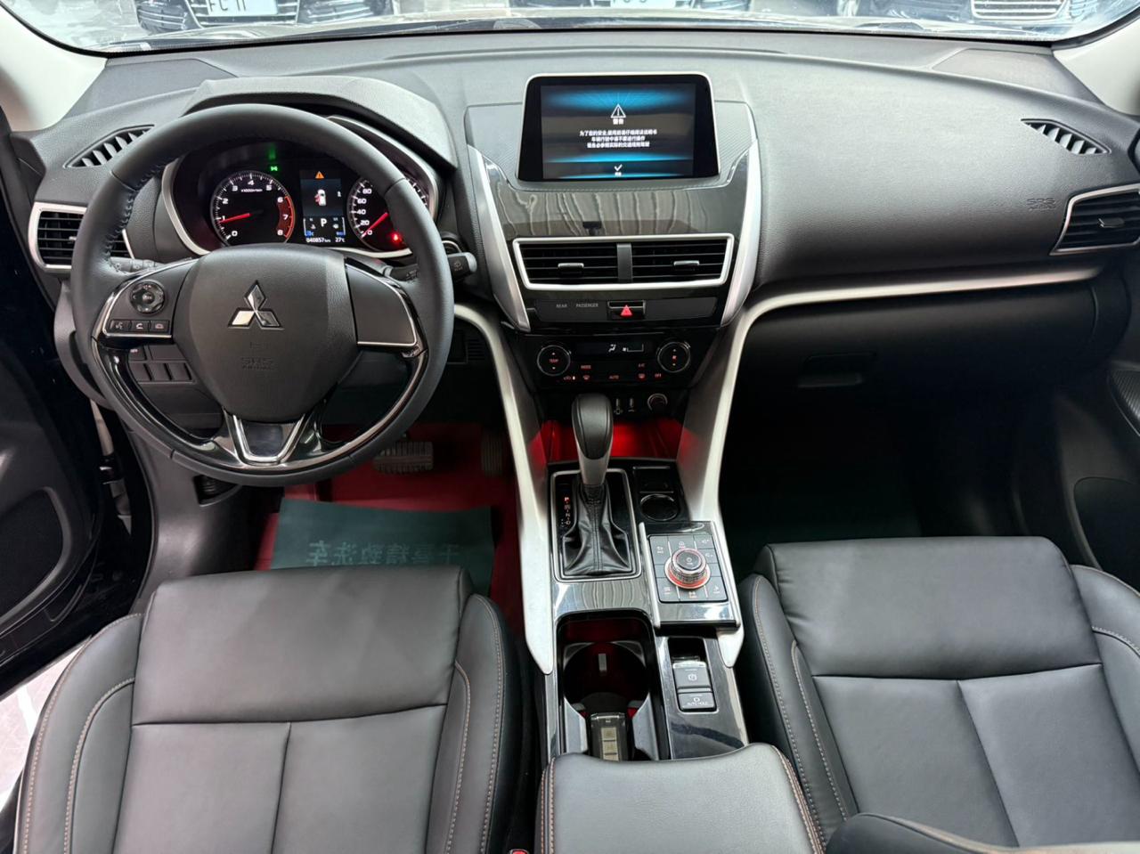 Mitsubishi Eclipse Cross CVT 6