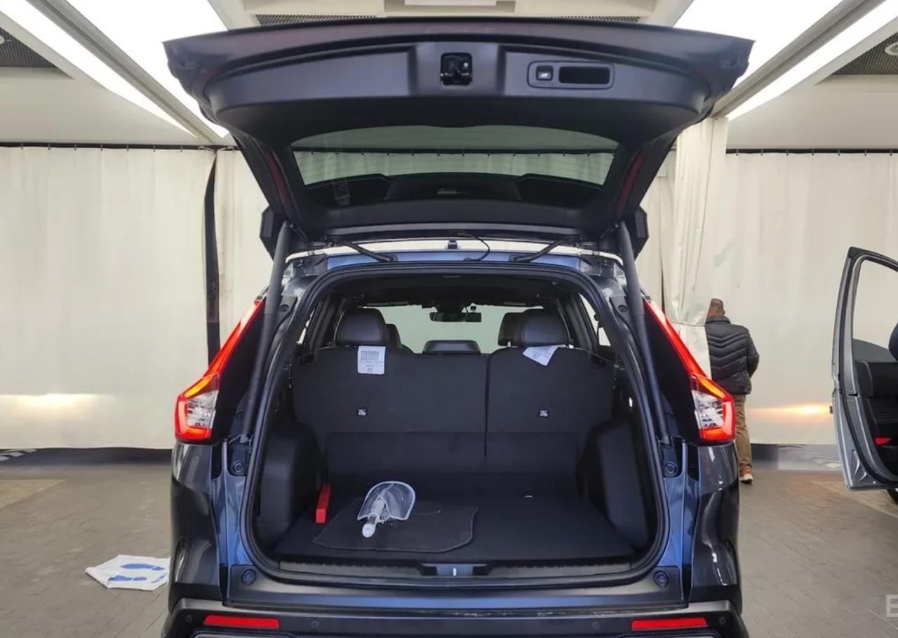 Honda CR-V 8