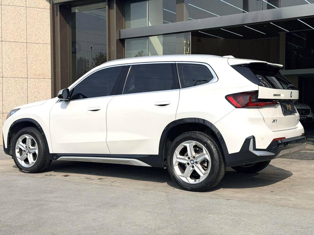 BMW X1 3