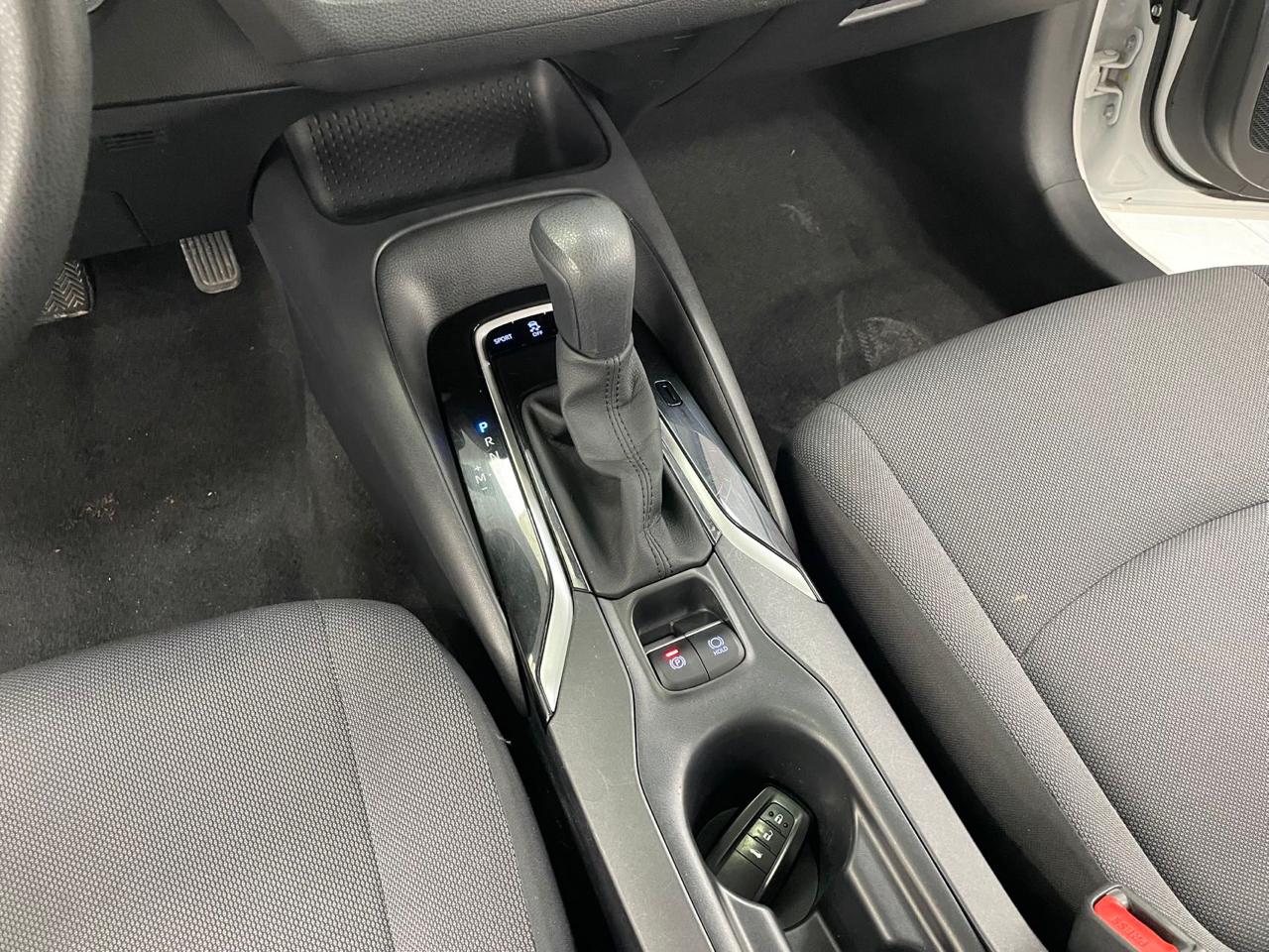 Toyota Corolla TNGA 4