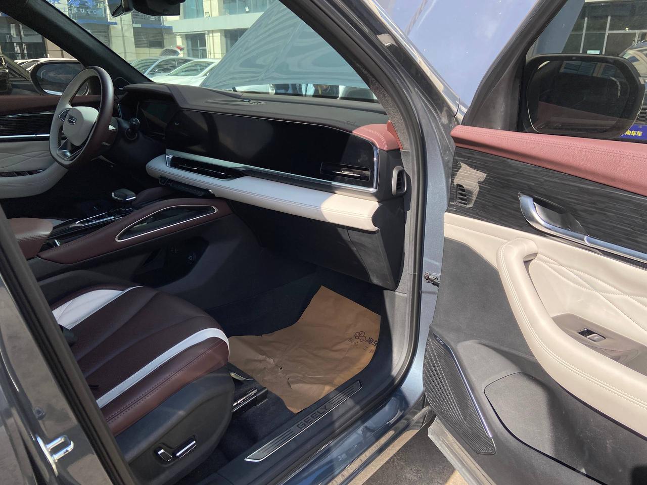 Geely Monjaro L 7