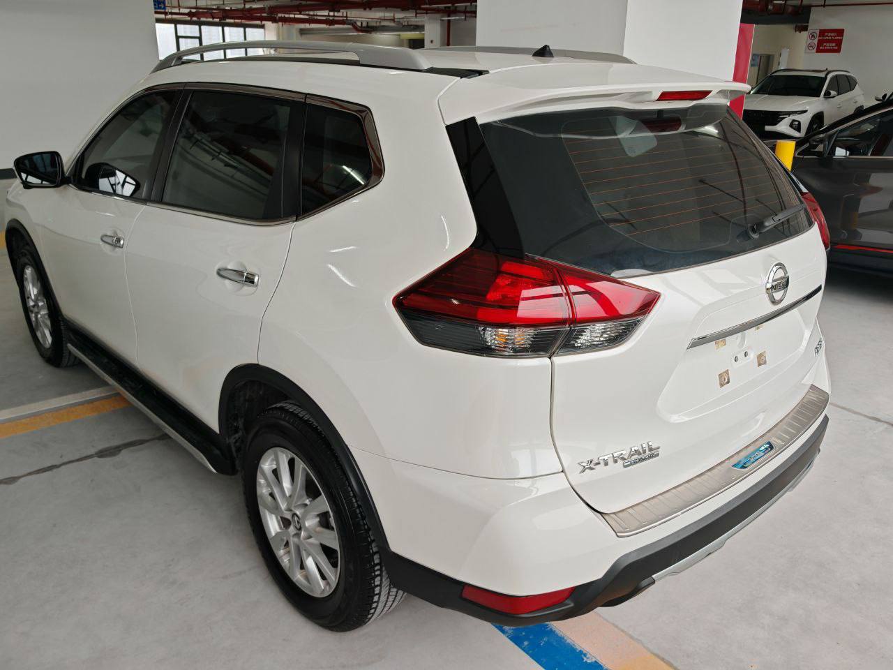 Nissan X-Trail Honor 3