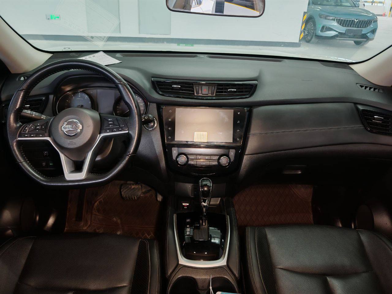 Nissan X-Trail Honor 6