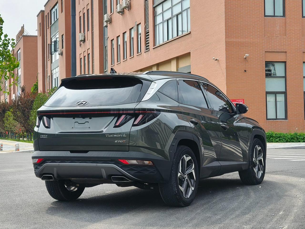 Hyundai Tucson L 5