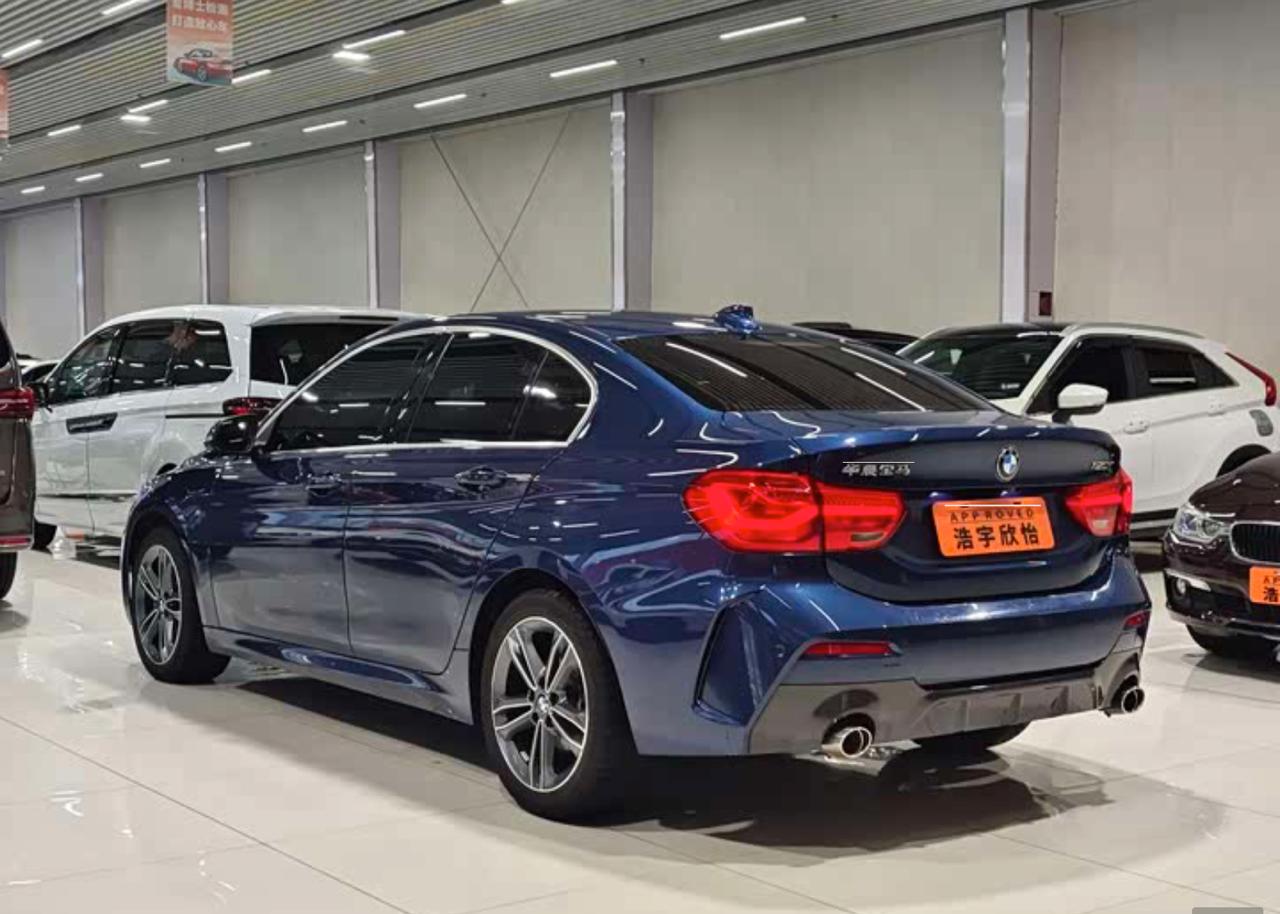 BMW 1 Series 4