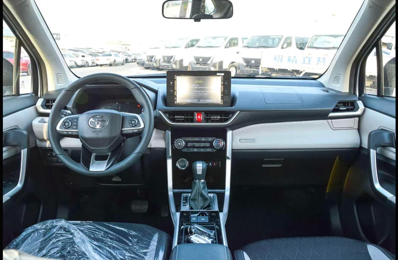 Toyota Veloz 6