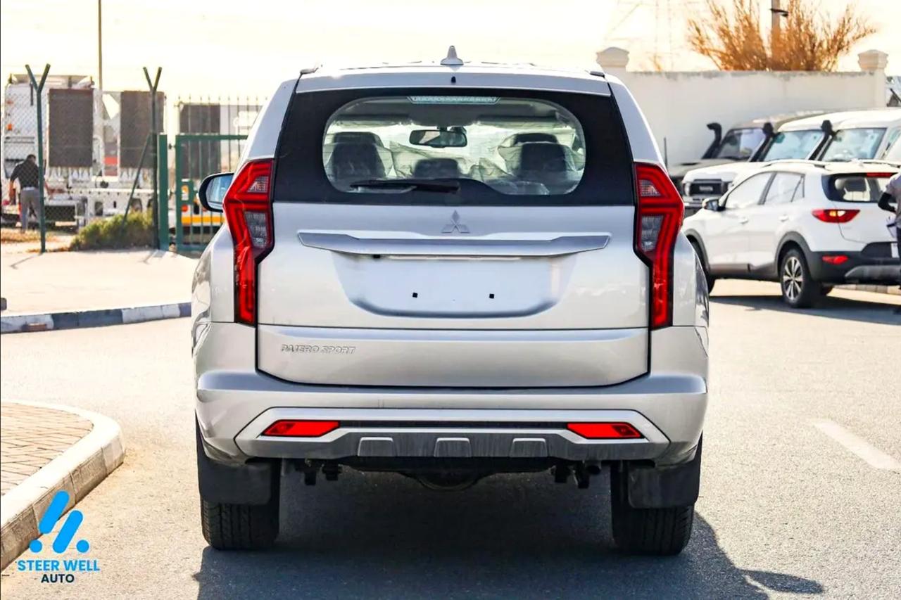 Mitsubishi PAJERO SPORT 3