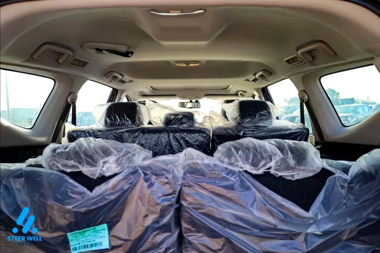 Mitsubishi PAJERO SPORT 7