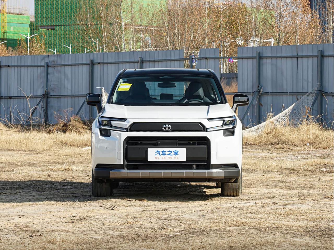 Toyota RAV4 2