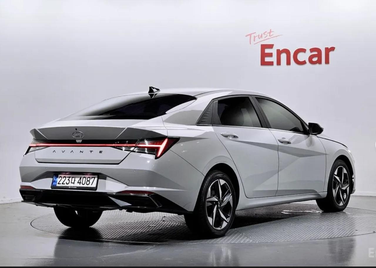 Hyundai AVANTE 2