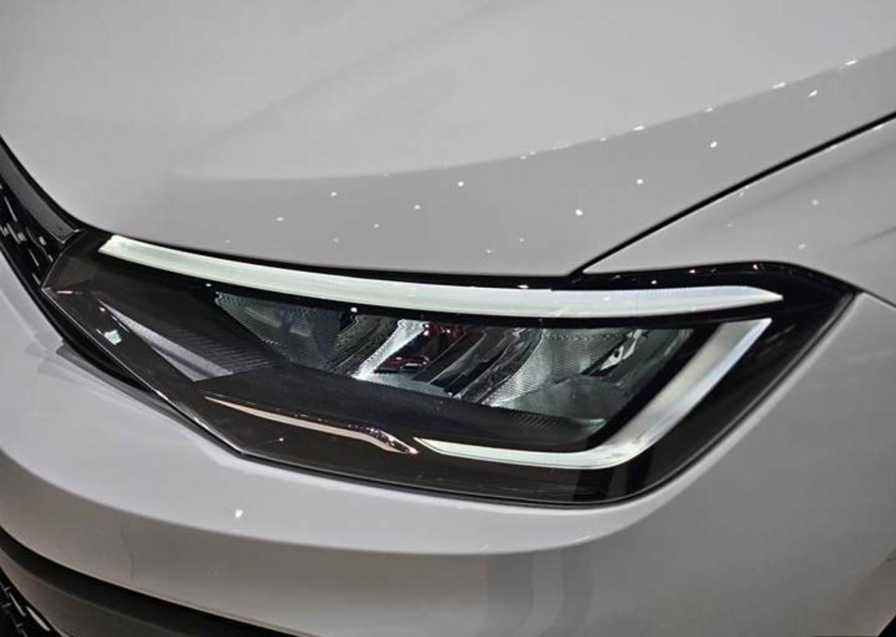 Volkswagen Lavida 7
