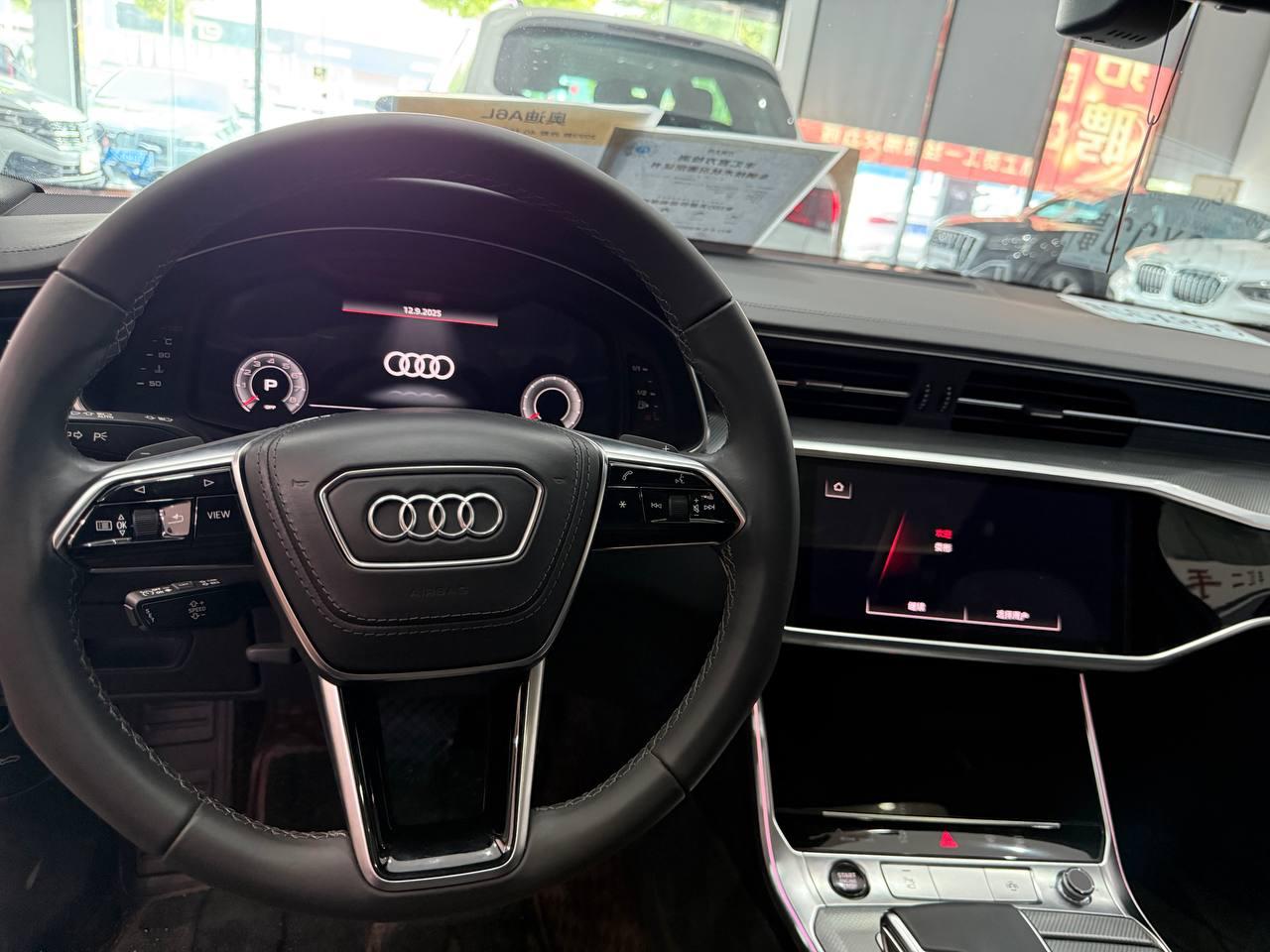 Audi A6L 5
