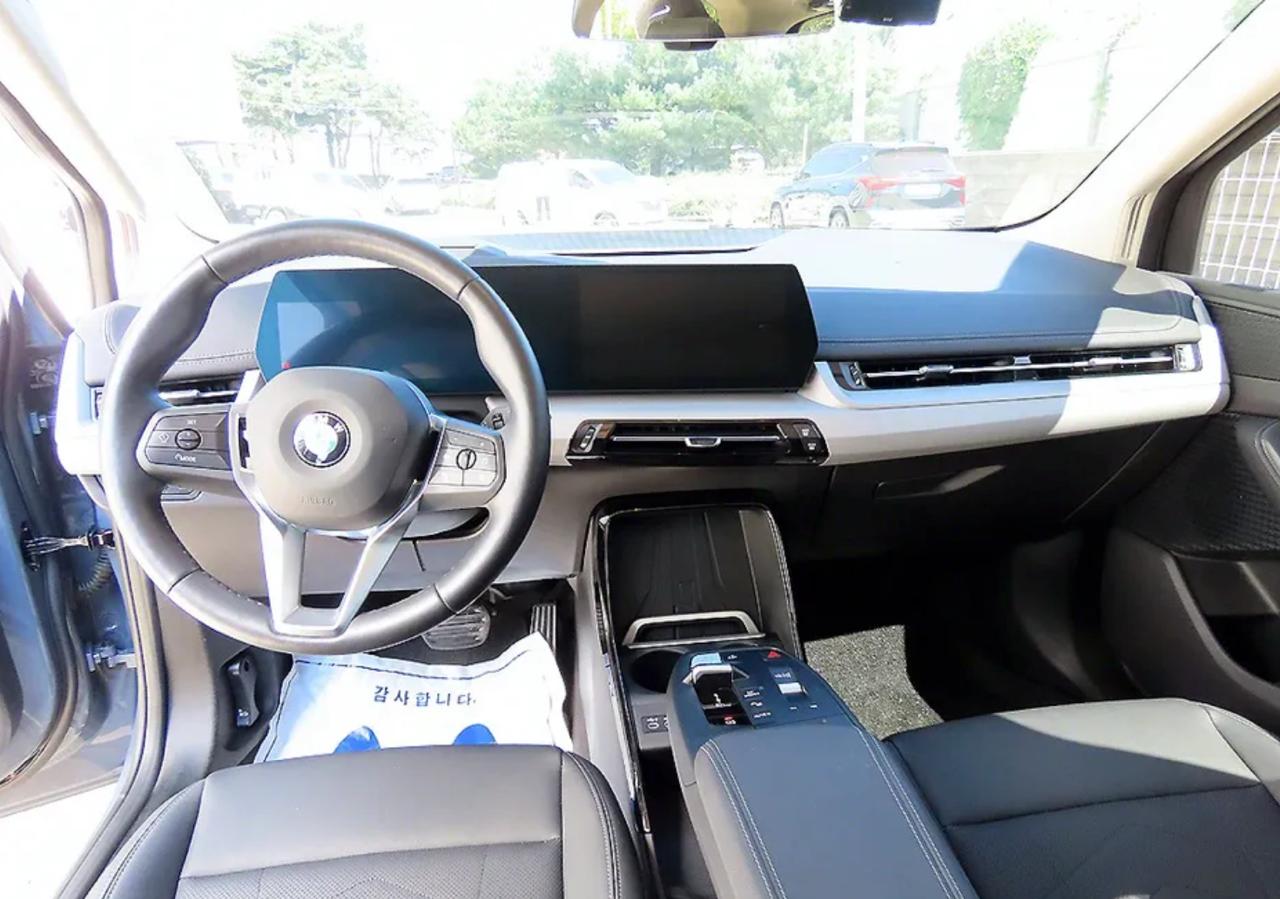 BMW 2 Series Active Tourer 7