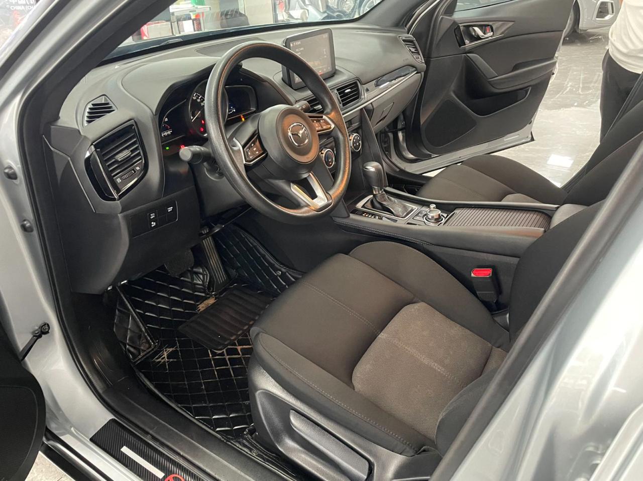 Mazda CX-4 4