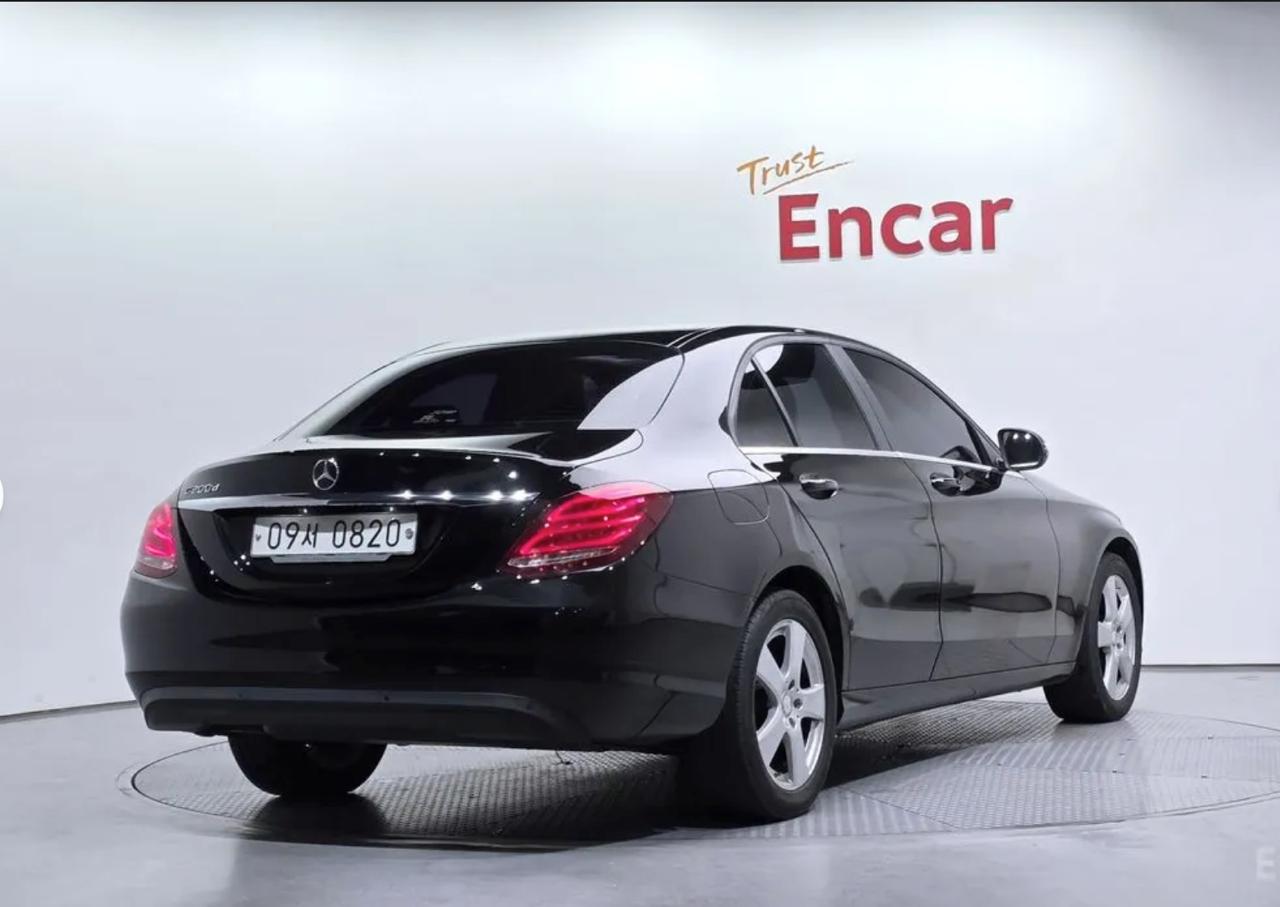 Mercedes-Benz C-CLASS W205 C200 d 2