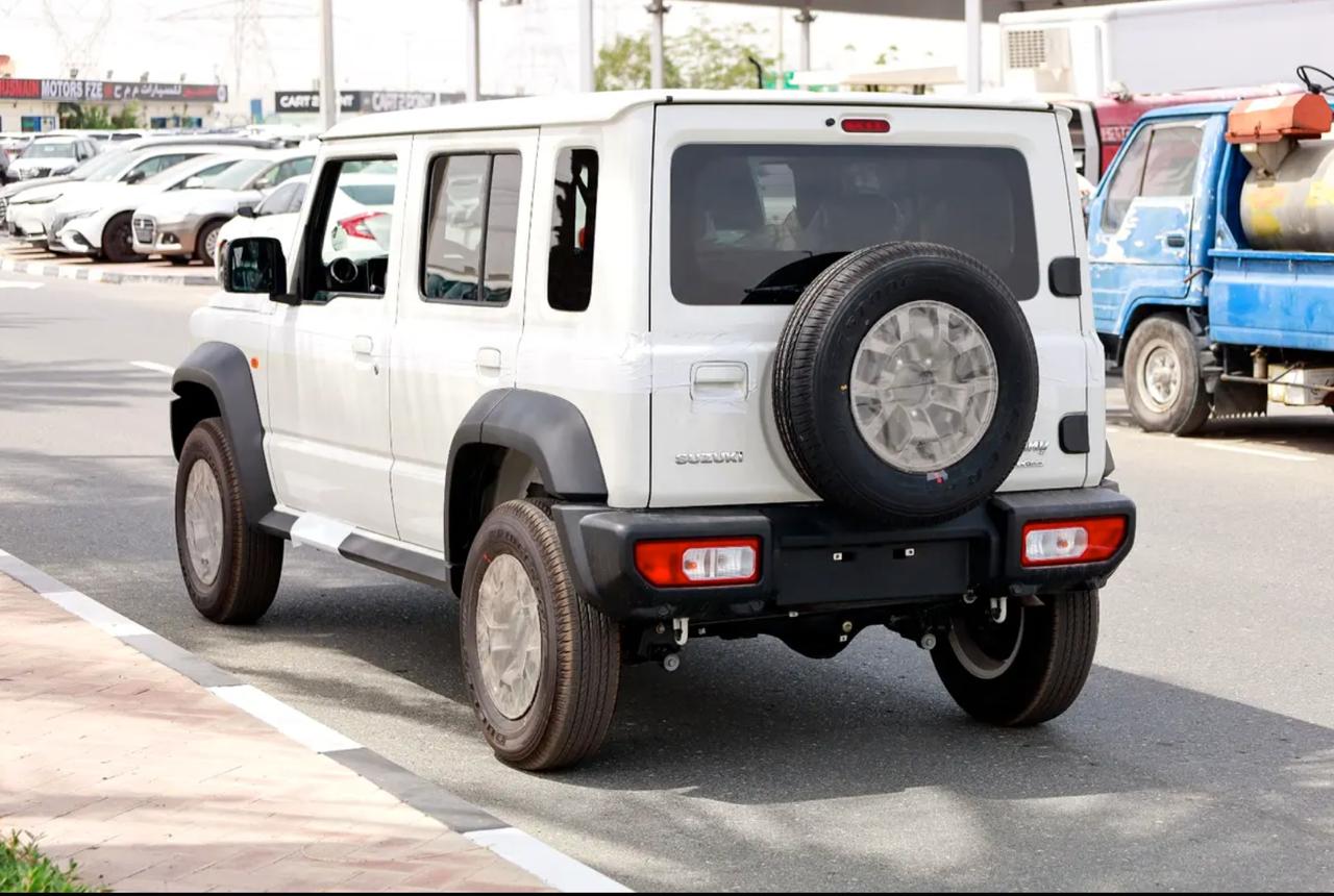 Suzuki JIMNY GLX MT 4