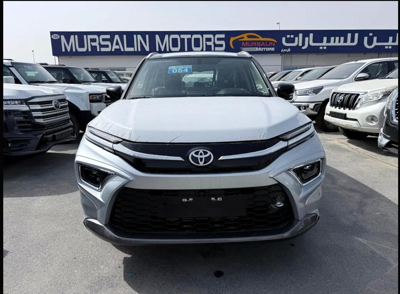 Toyota Urban Cruiser Hybrid Neo Drive 2
