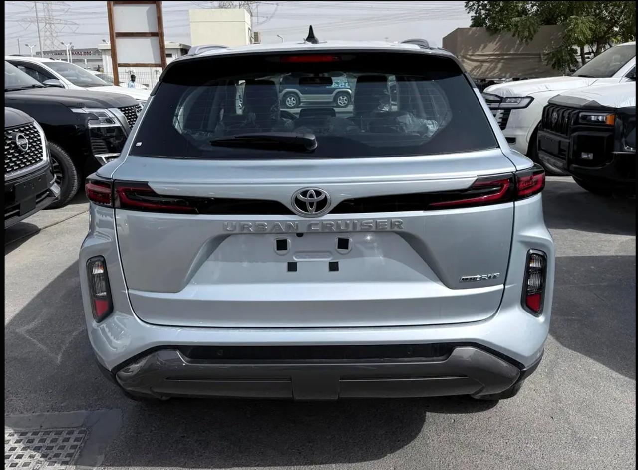 Toyota Urban Cruiser Hybrid Neo Drive 3