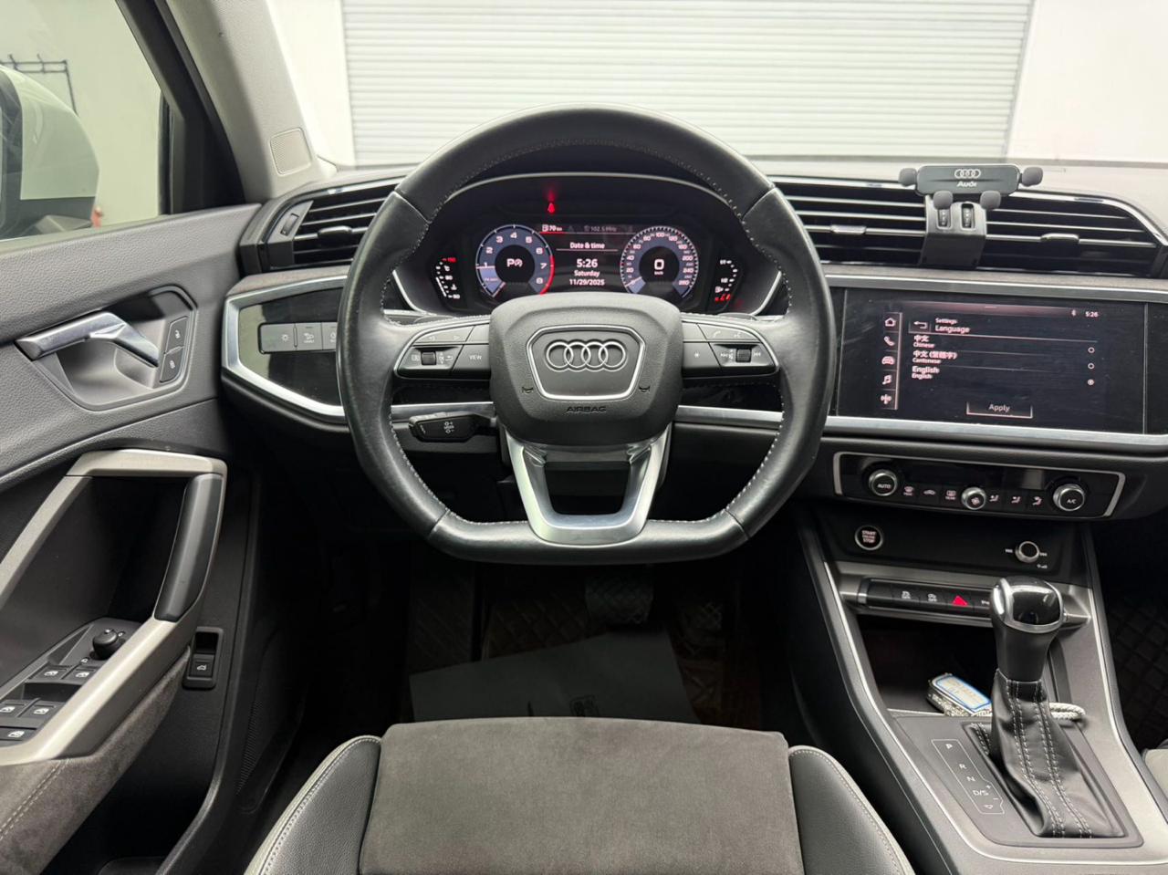 Audi Q3 5