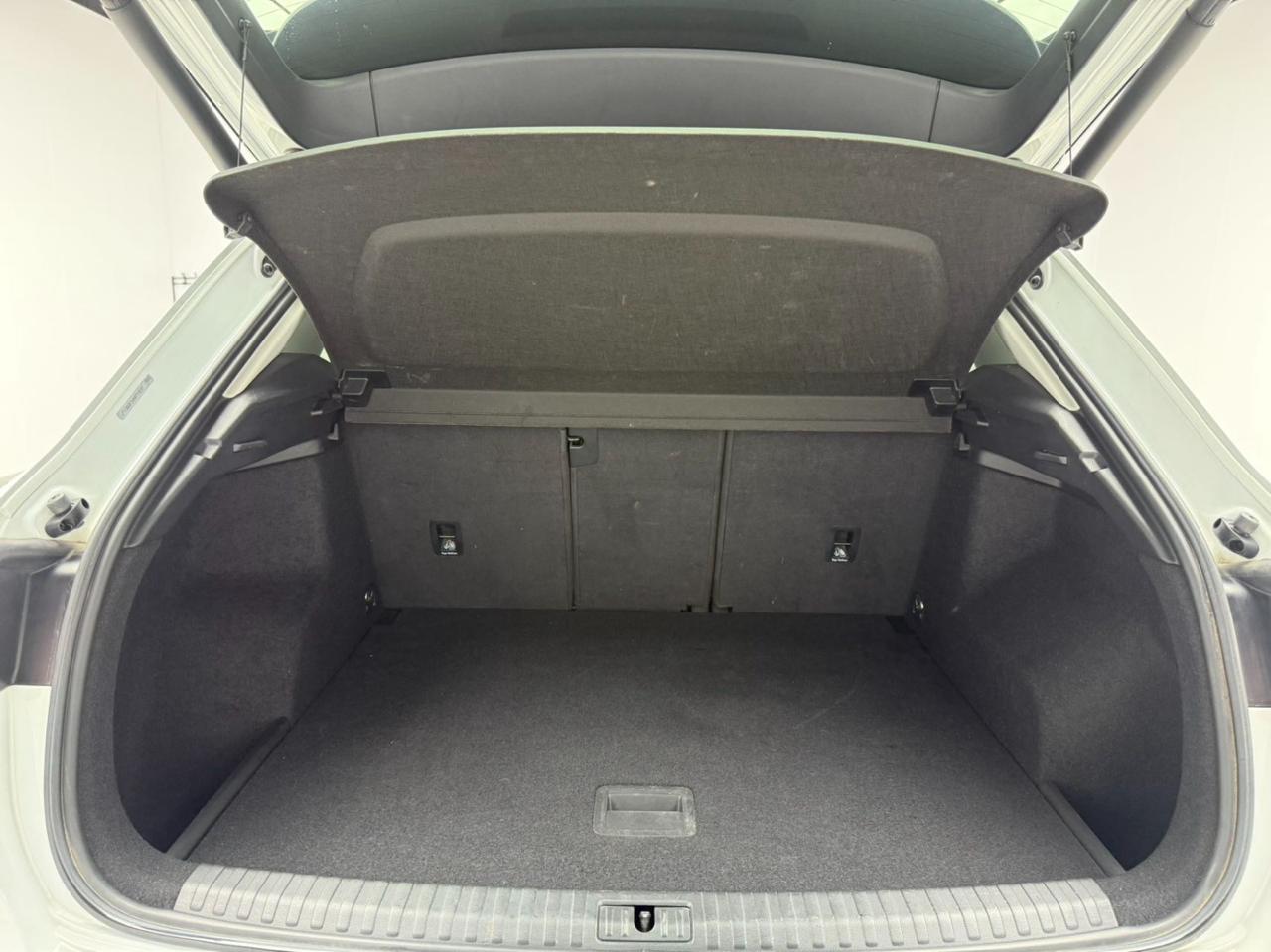 Audi Q3 7