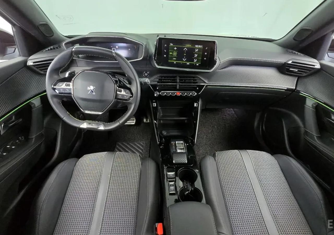 Peugeot 2008 II 3