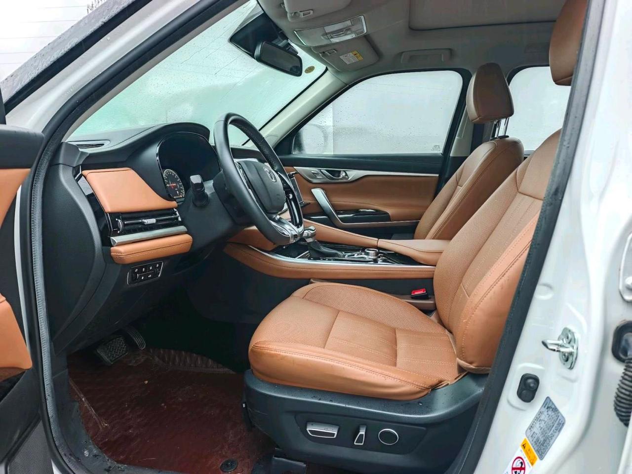 Changan CS95 8