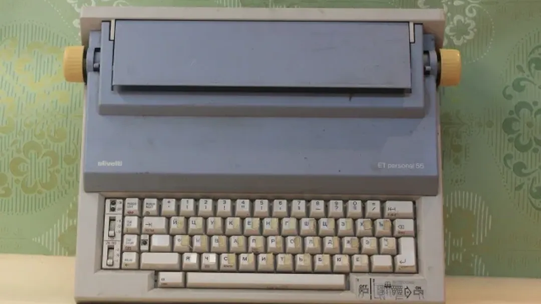 Электронная портативная пишущая машинка Olivetti ET Personal 55
