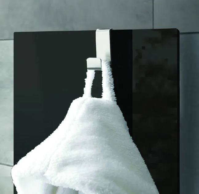 Полотенцесушитель электрический Lazzarini E-Mirrorr 700W черный прямой