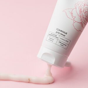 Гоммаж на основе гидролата розы для обновления кожи, 75 мл