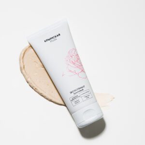 Кремовый эксфолиант на основе гидролата розы для гладкости кожи, 75 мл