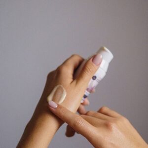 Сыворотка-флюид для лица омолаживающая c бакучиолом, 30 мл ()