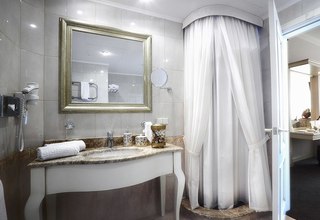 Отель «Милан» Номера для молодоженов и гостей - фото 8