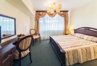 Отель-ресторан Посадский Номер для молодоженов - в подарок - фото 1