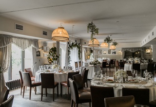 Строганов Бар и Гриль / Stroganoff Bar & Grill Большой Белый зал - фото 2