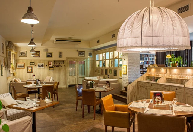 Строганов Бар и Гриль / Stroganoff Bar & Grill Ресторан