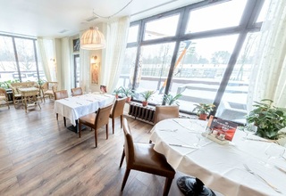 Строганов Бар и Гриль / Stroganoff Bar & Grill Малый зал