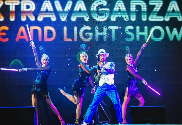 Световое и огненное  шоу Экстраваганза / Extravaganza - фото 1